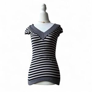 Y2K Striped Black and White V-Neck Top